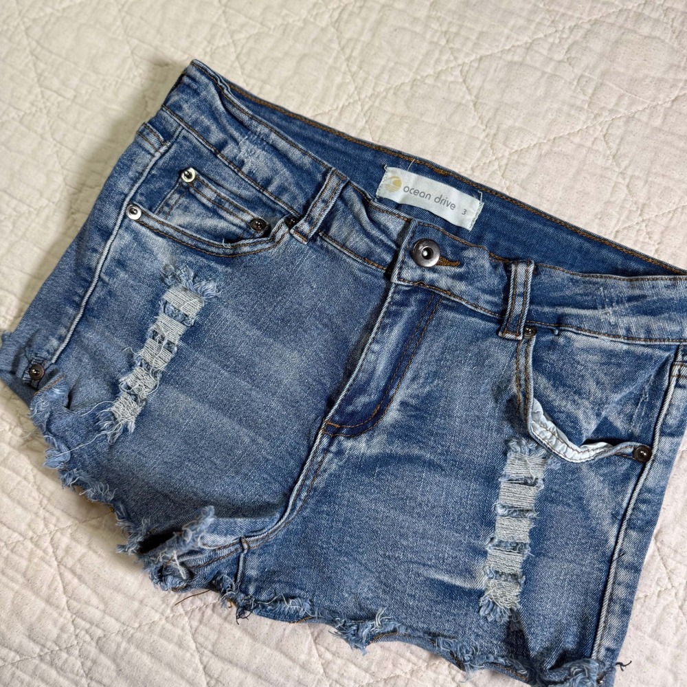Ocean Drive Distressed Denim‎ Cut Off Shorts Blue Size 3